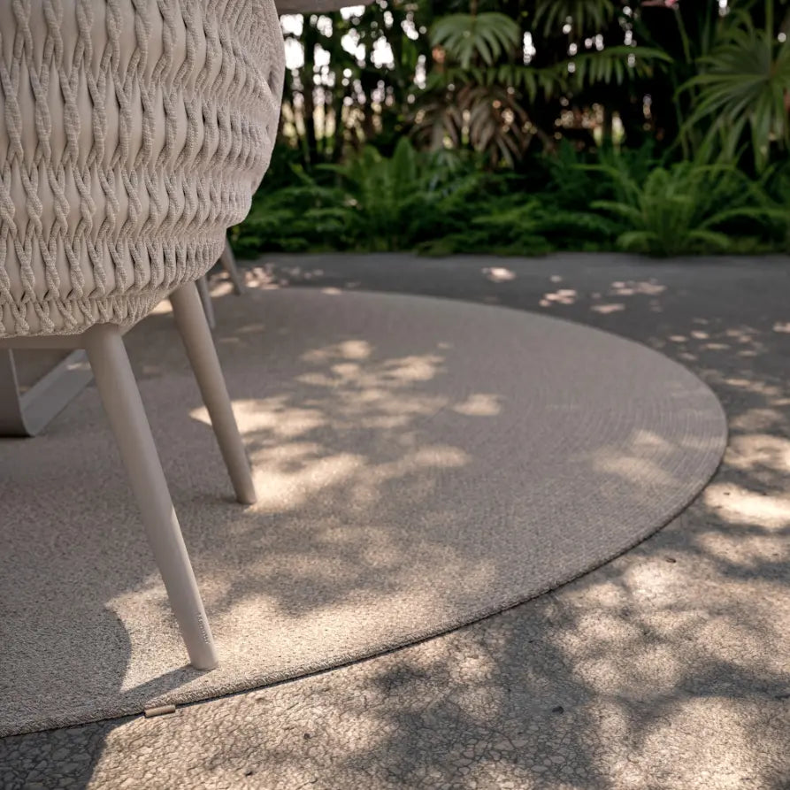 Manutti Sandua Dining Chair – Alu