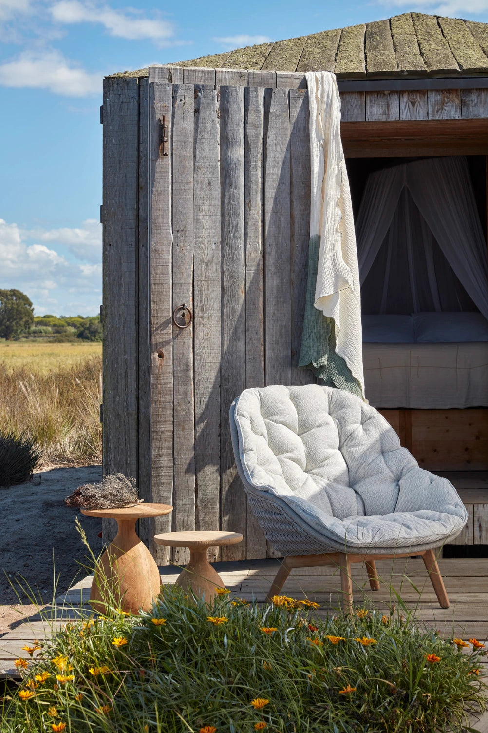 Manutti Tsuki Side Table Ø35 × 39h