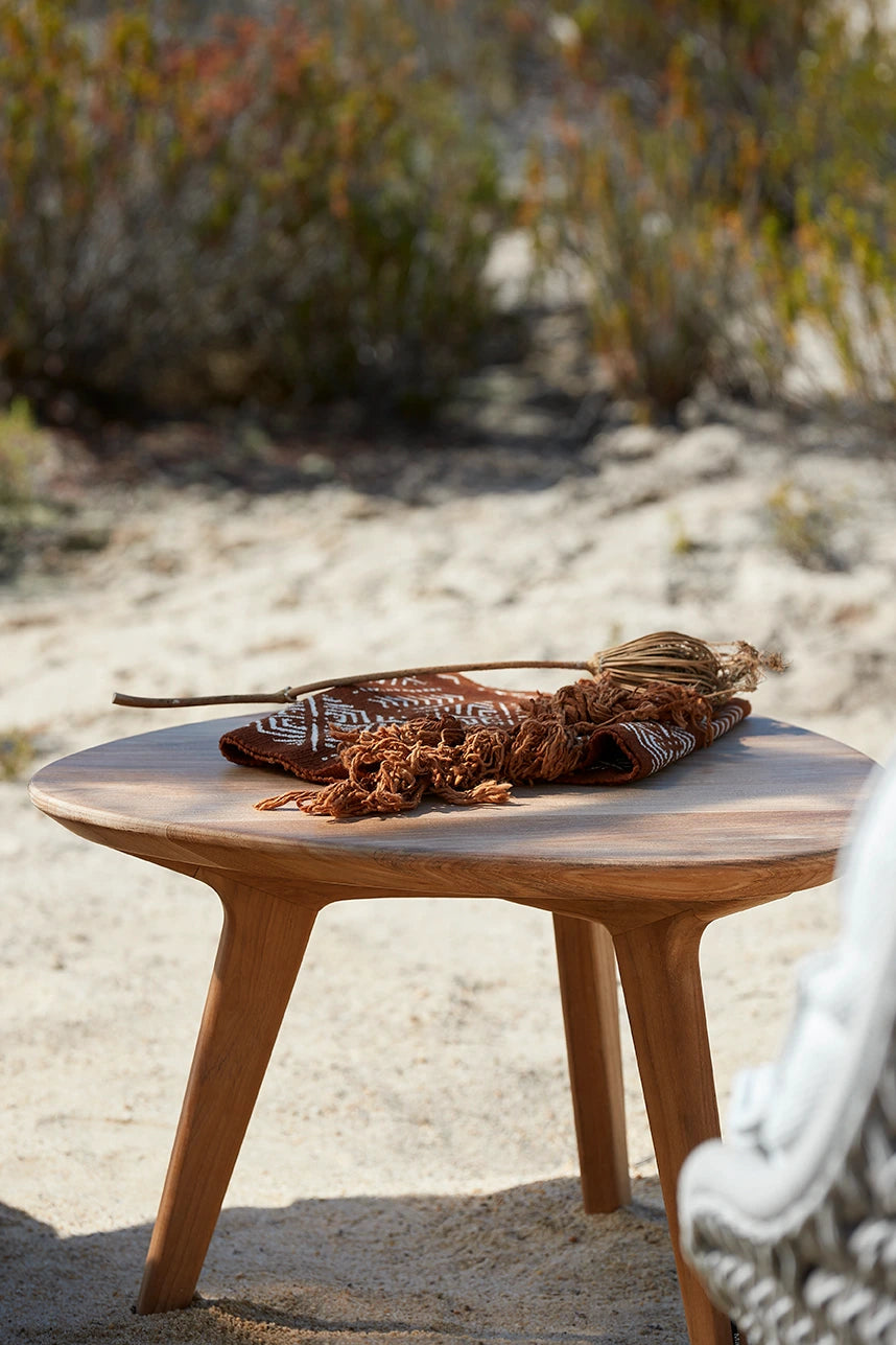 Manutti Torsa Coffee Table Organic Ø60 × 35h cm