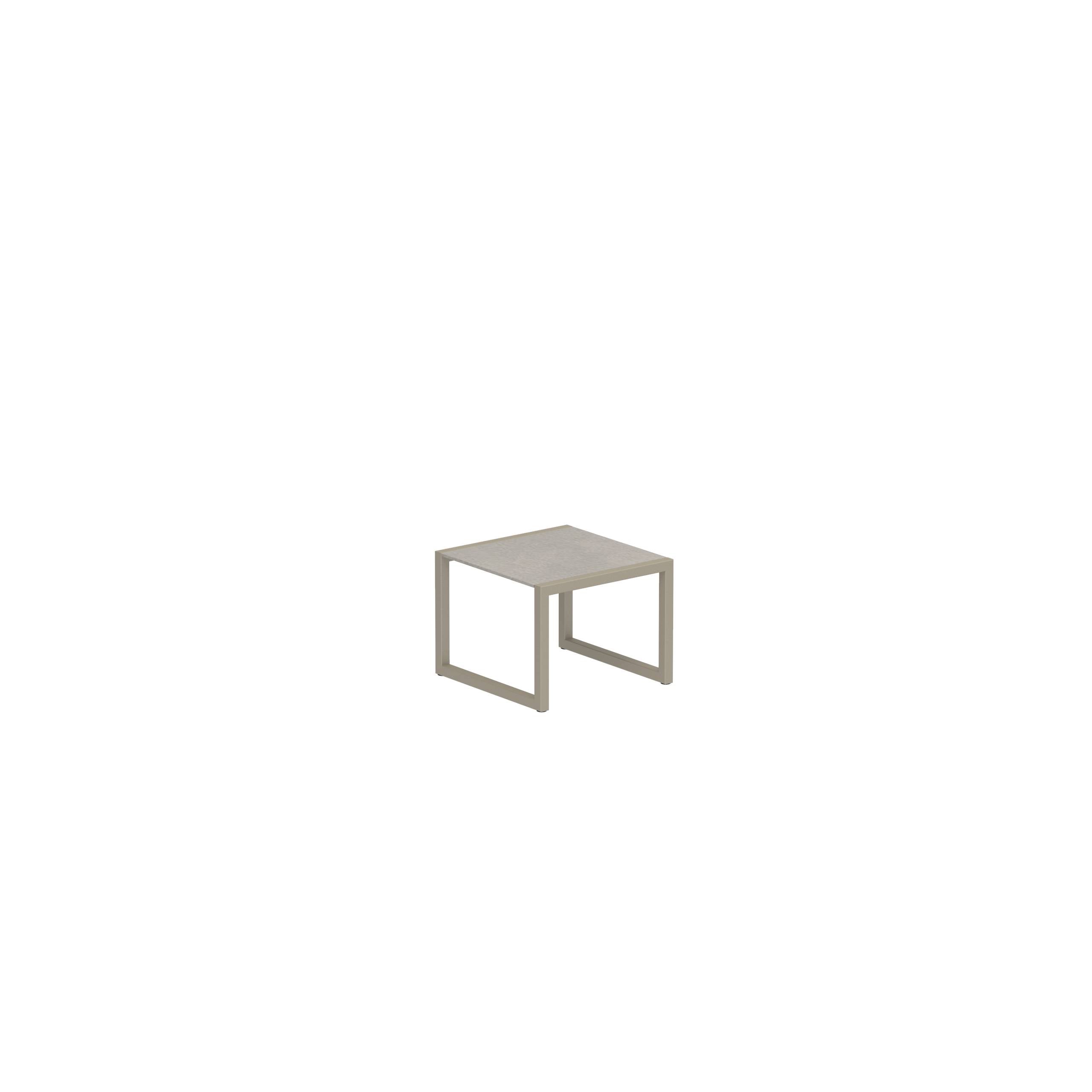 Ninix Side Table 50x50cm Frame Sand + Ceramic Cemento Luminoso