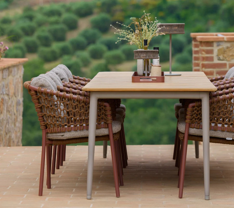 Cane-line Core Dining Tables