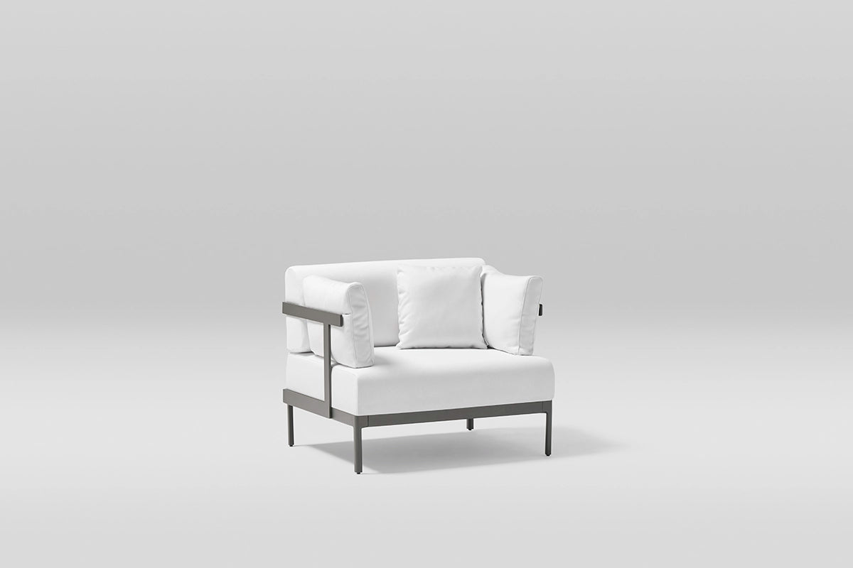 Legacy longue chair with G2 Fabrics