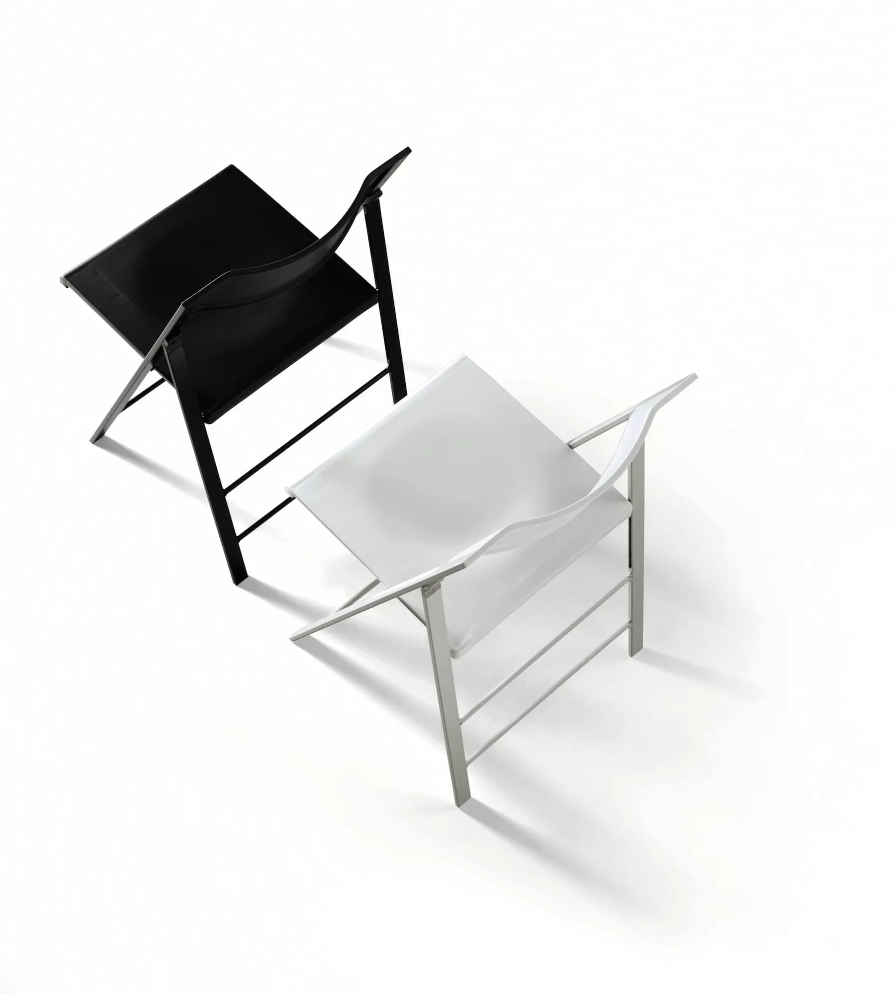 Poket Folding Chair With Lacquered Metal Frame