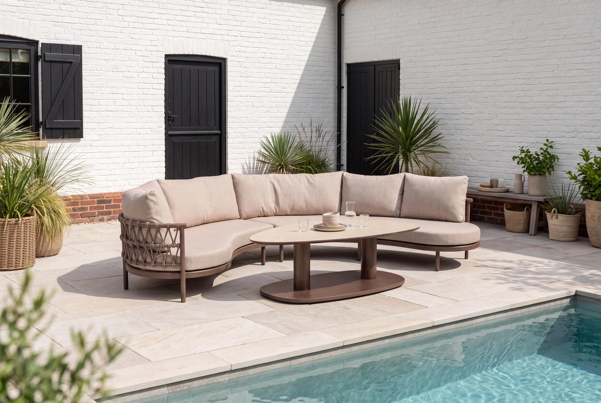 4 Seasons Outdoor Piacenza 6 Seat Corner set Pebble Hat140x90cm Ceramic Table