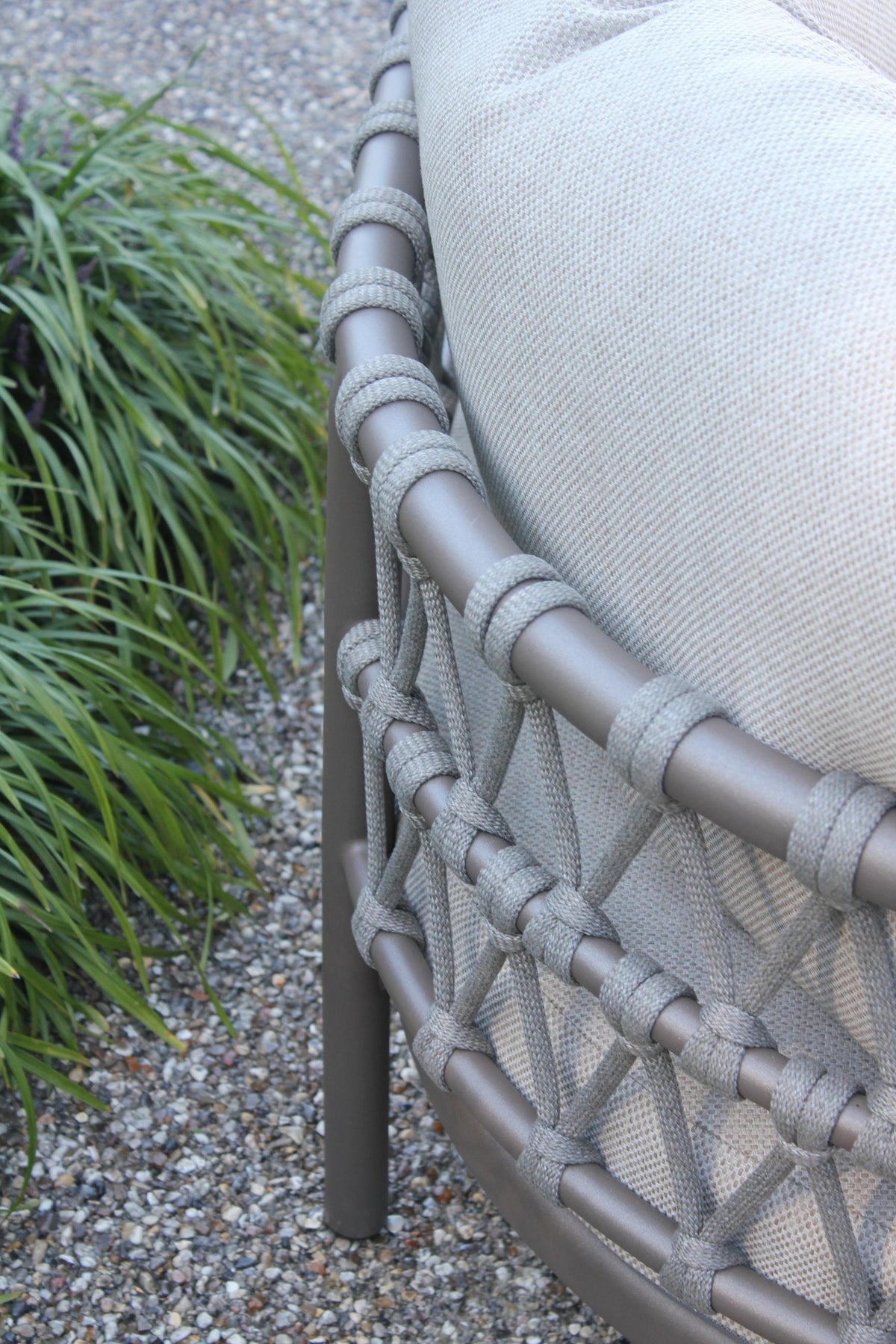 4 Seasons Outdoor Piacenza 6 Seat Corner set Pebble Hat140x90cm Ceramic Table