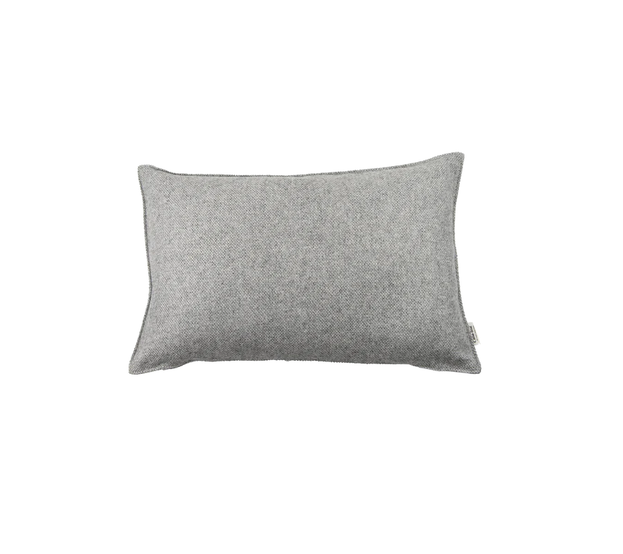 Cane-line Zen scatter cushions