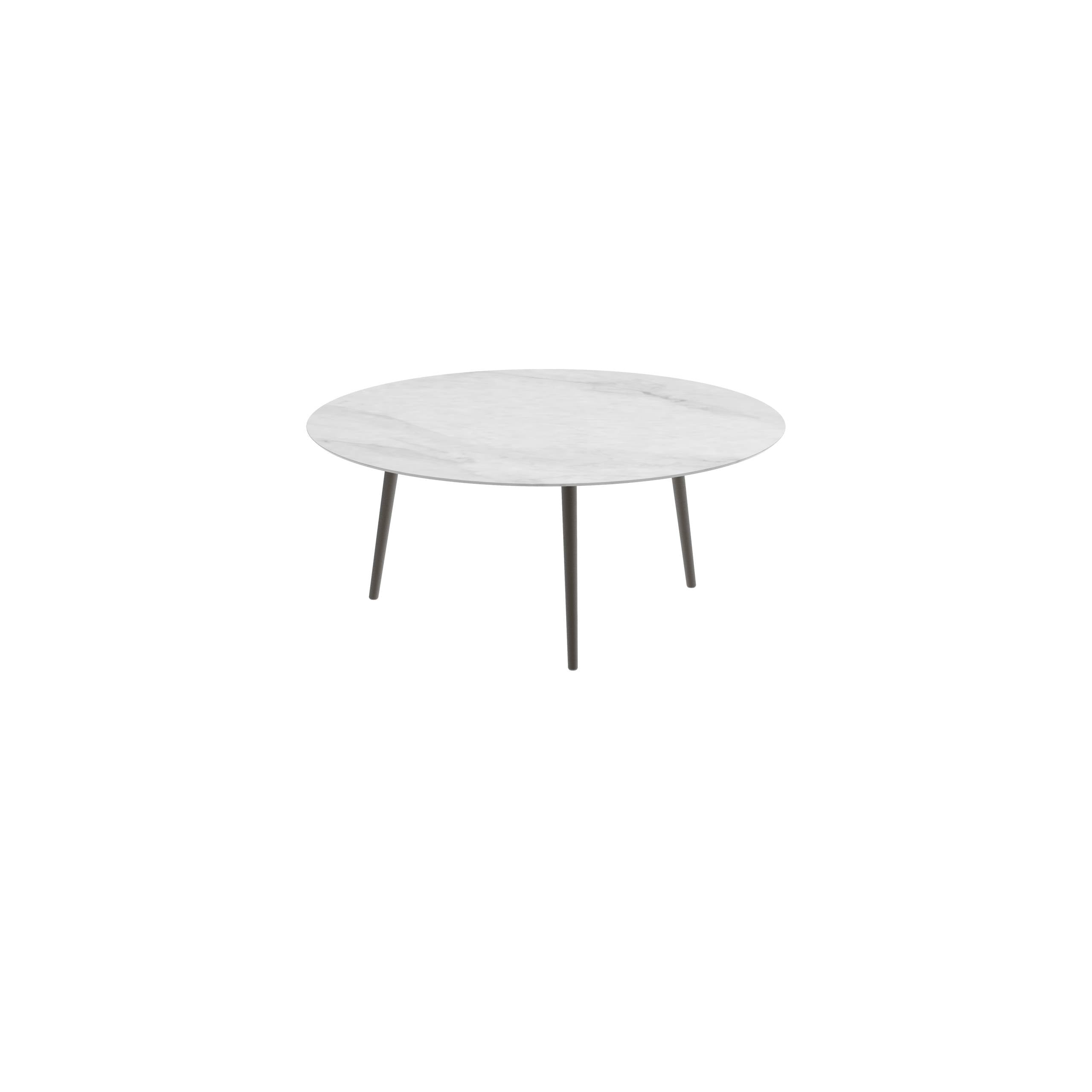 Styletto Low Dining Table Ø 160cm Alu Legs Brons Ceramic Top Bianco Statuario