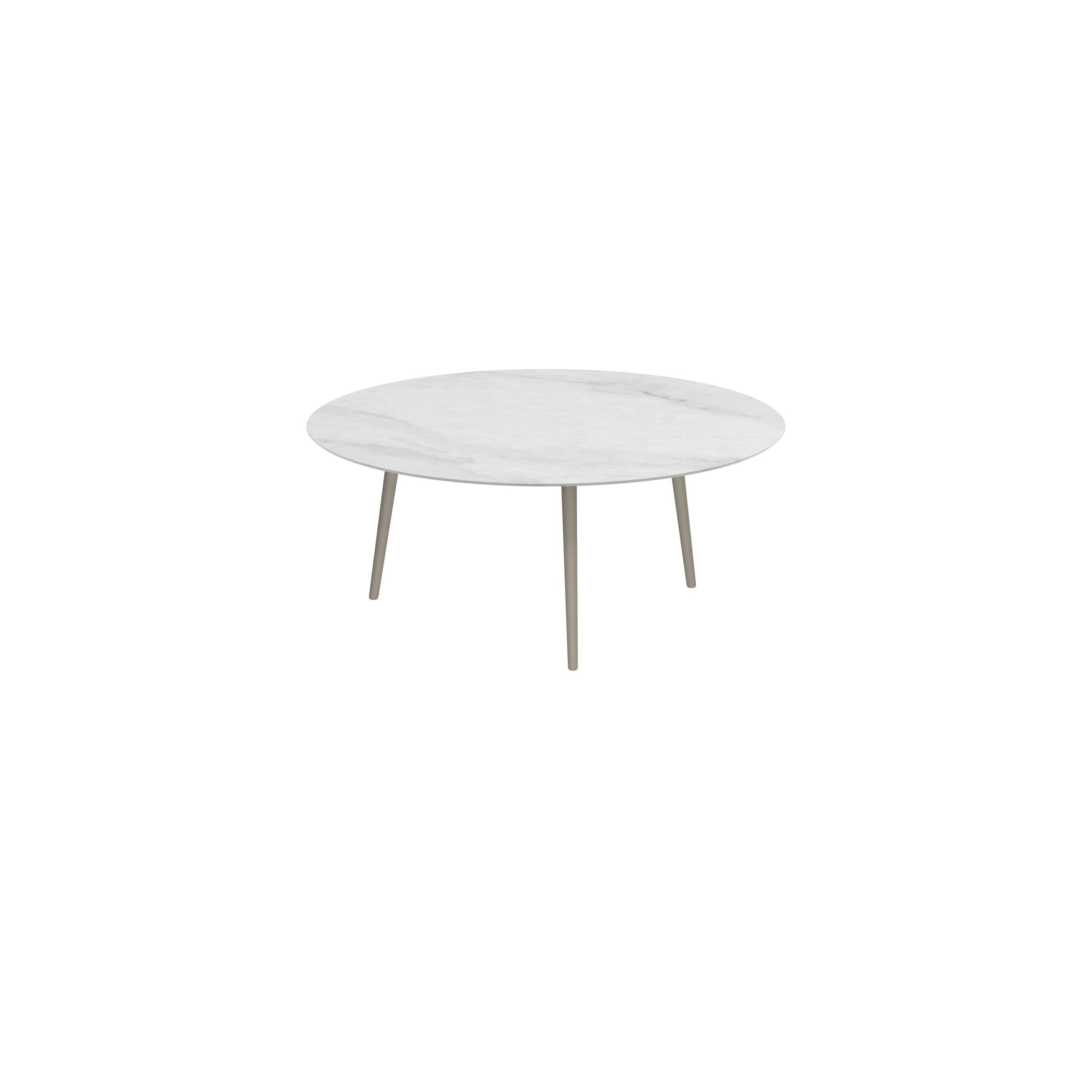 Styletto Low Dining Table Ø 160cm Alu Legs Sand Ceramic Top Bianco Statuario