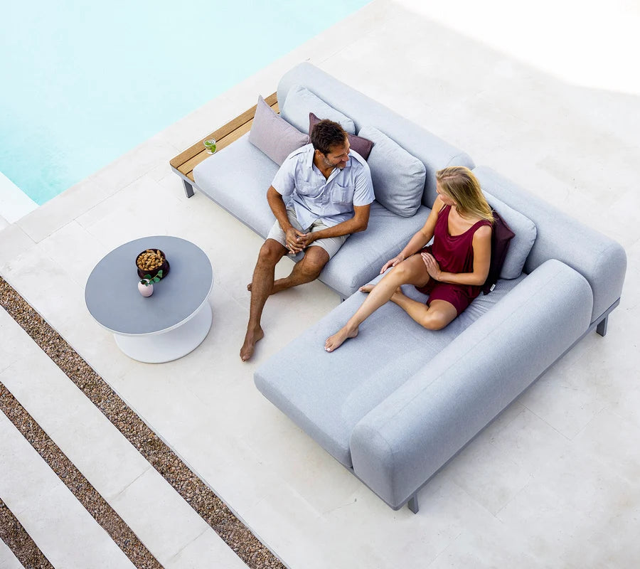 Cane-line Space 2-module corner sofa with side table