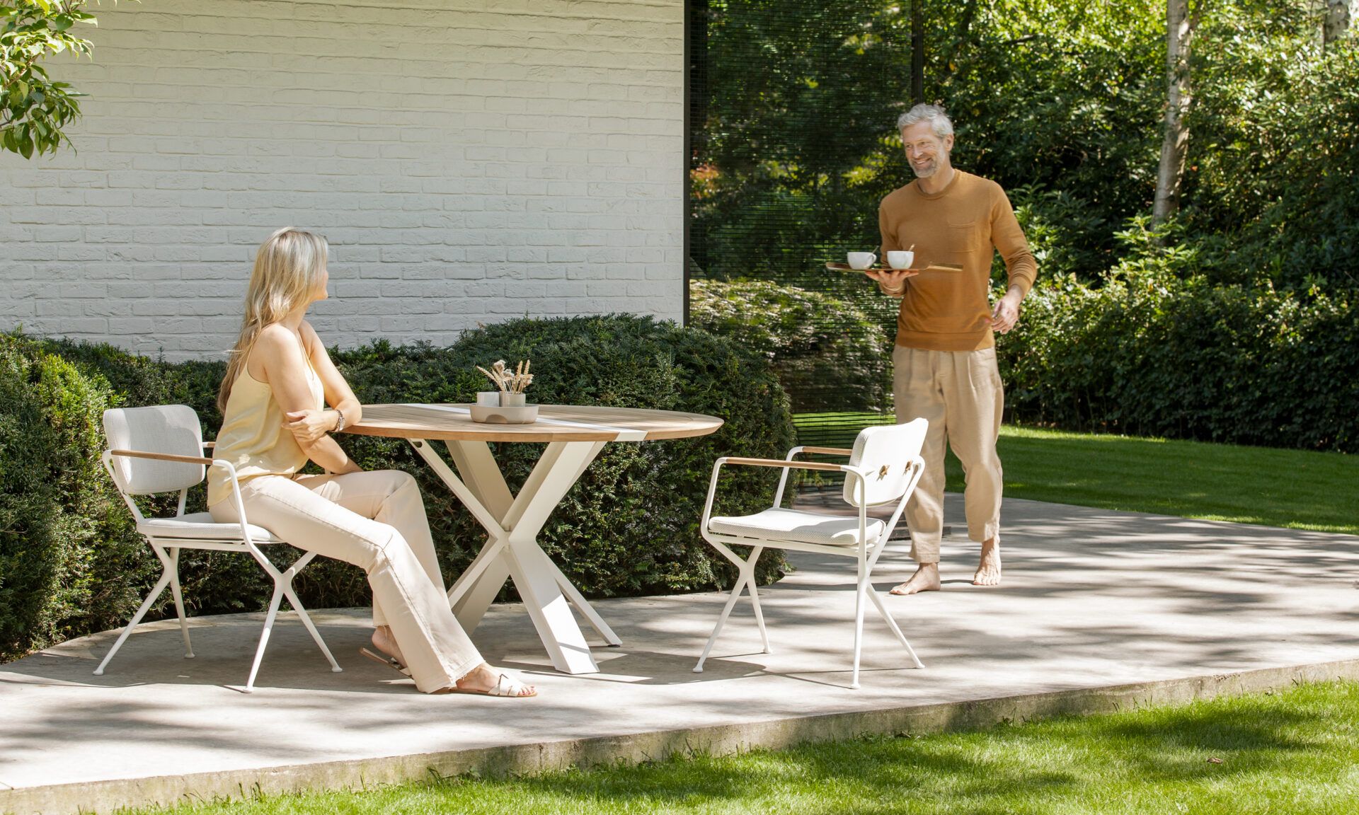 Exes Table 220x120cm Alu Legs White - Table Top Ceramic Nero Marquina