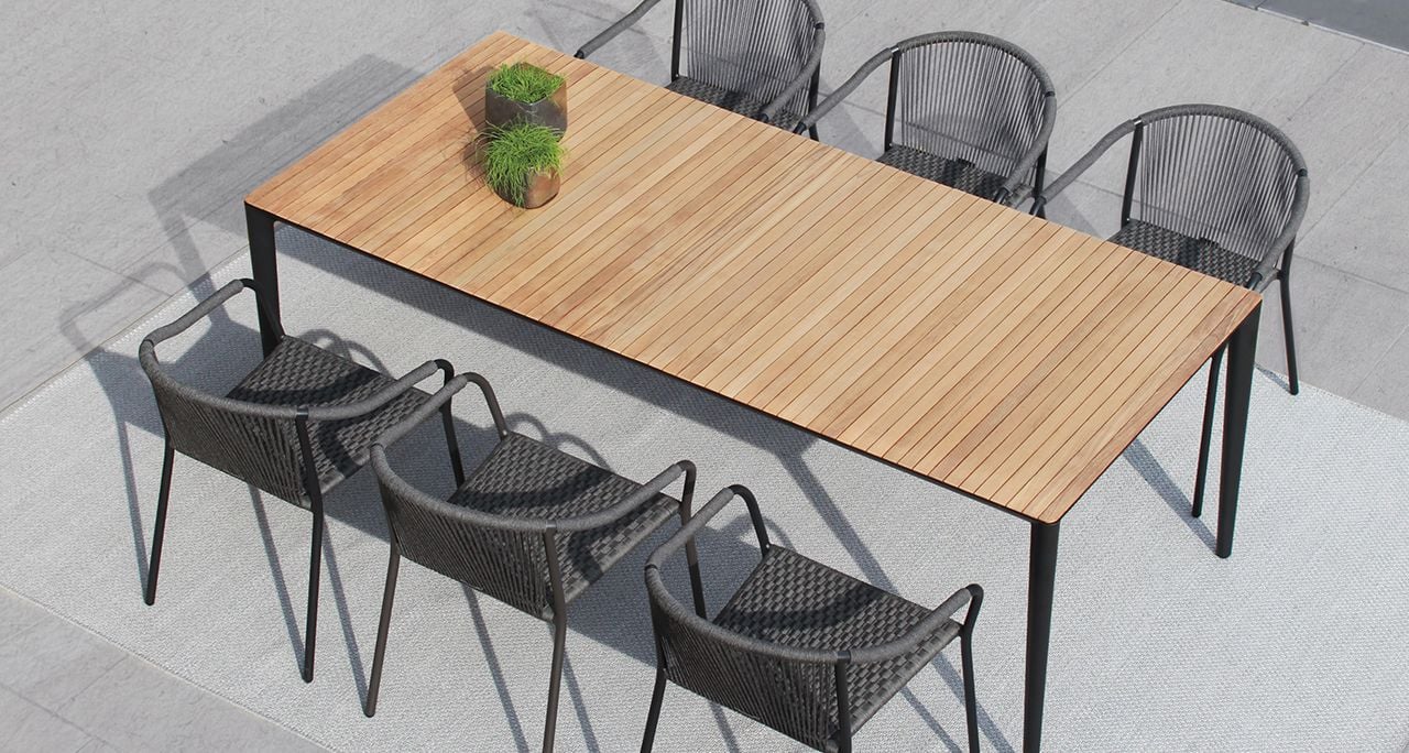 U-Nite Table 150x150cm Sand With Tabletop In Teak