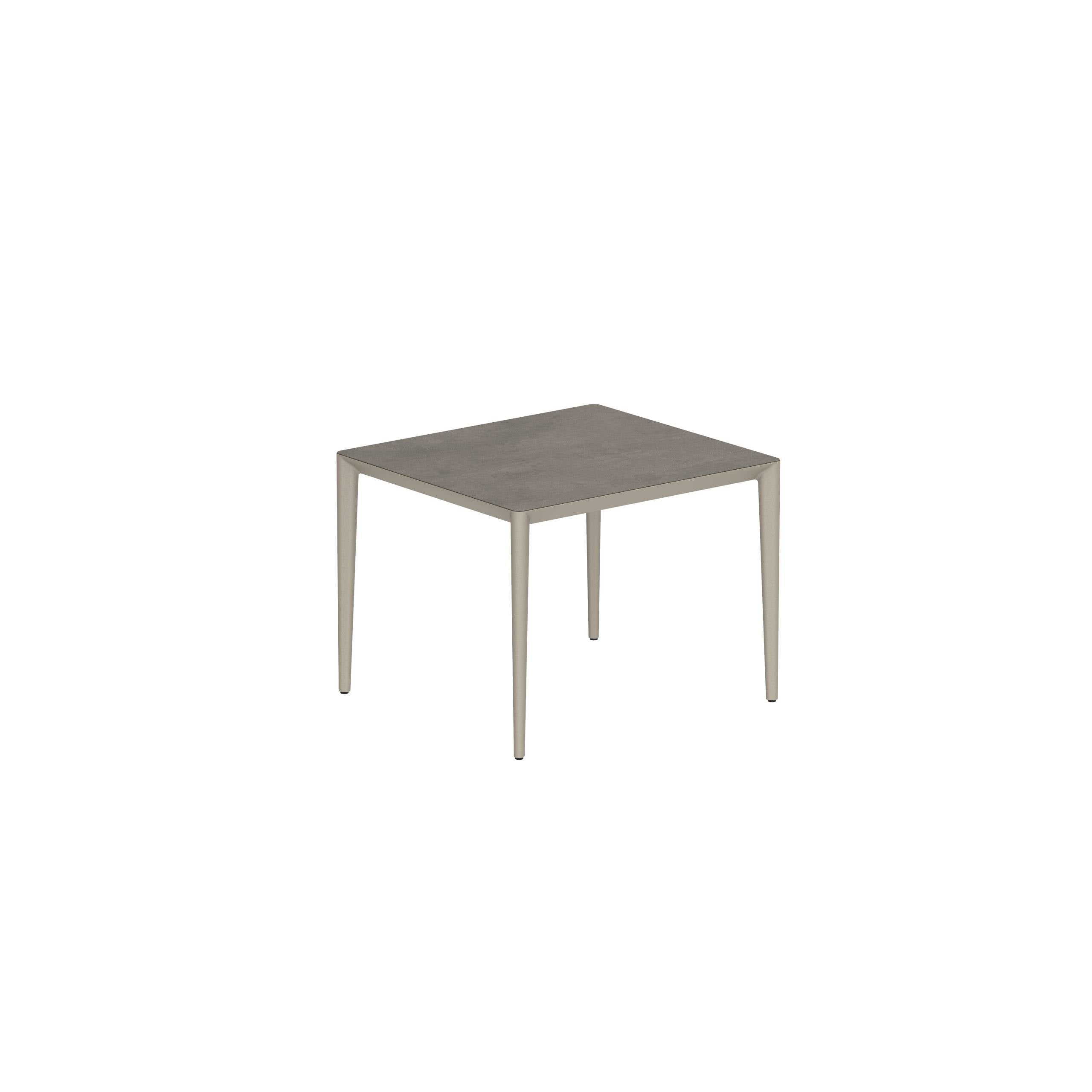 U-Nite Table 100x90cm Sand With Ceramic Tabletop In Terra Marrone