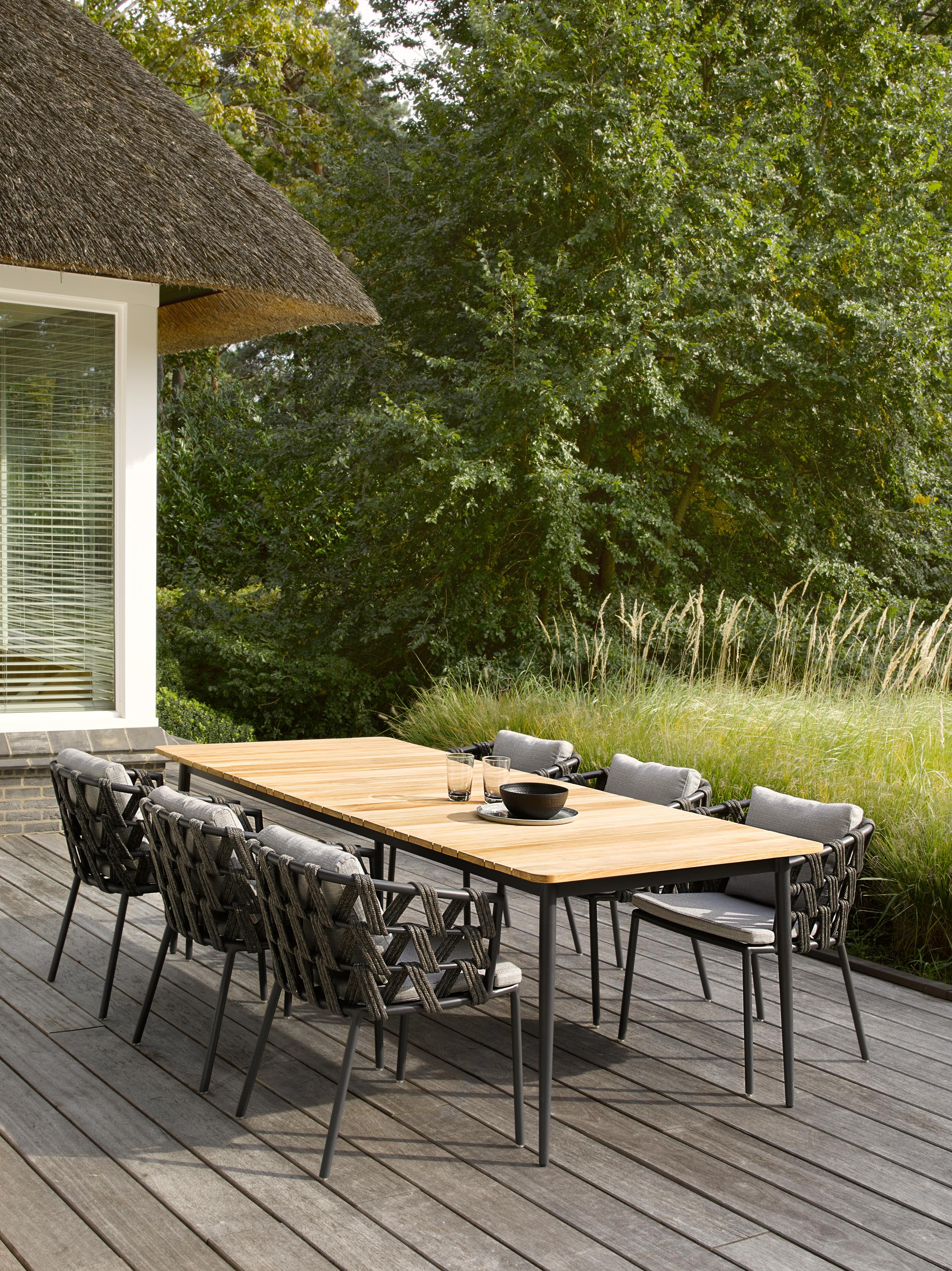 Vincent Sheppard Leo Dining Table