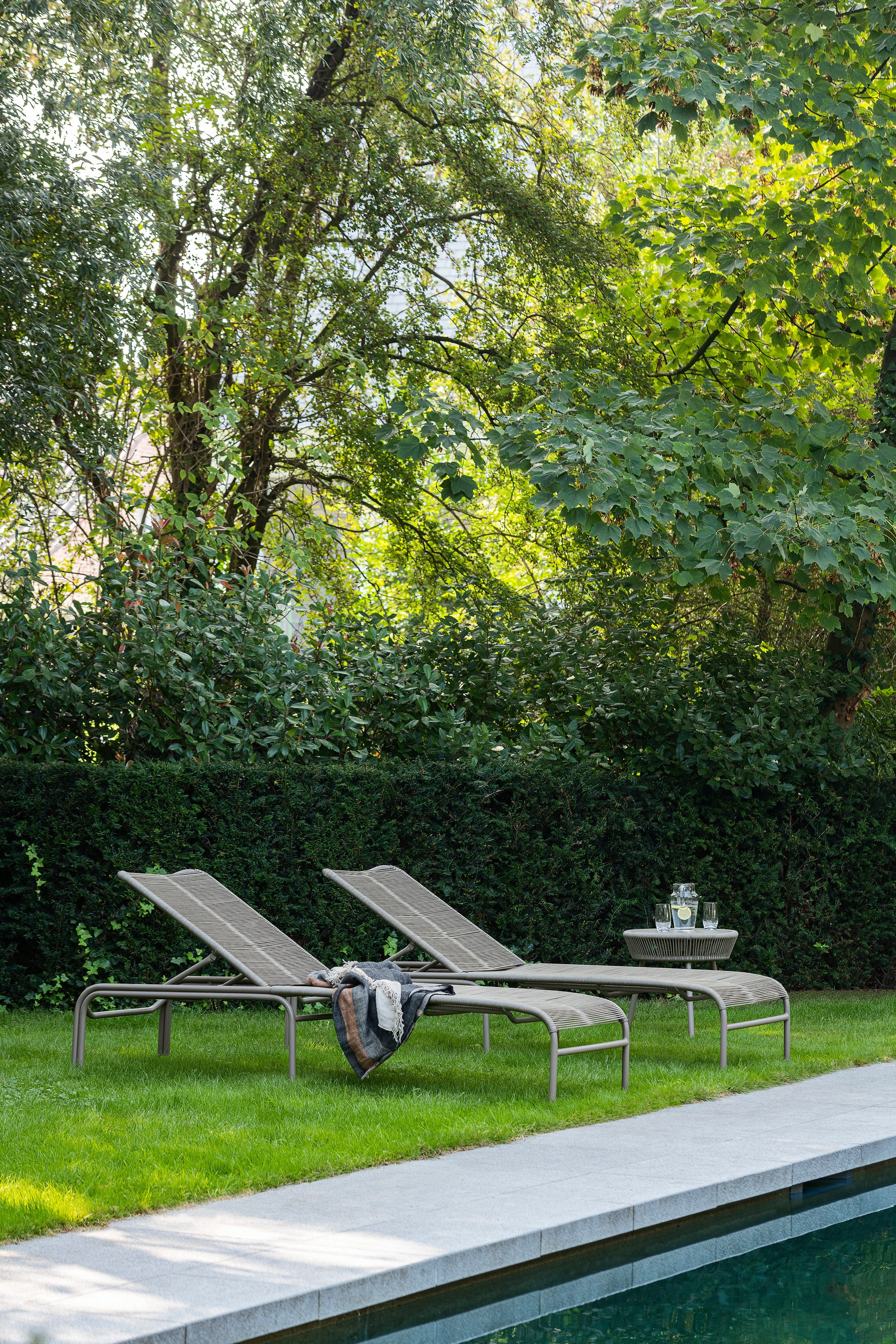 Vincent Sheppard Loop Side Table