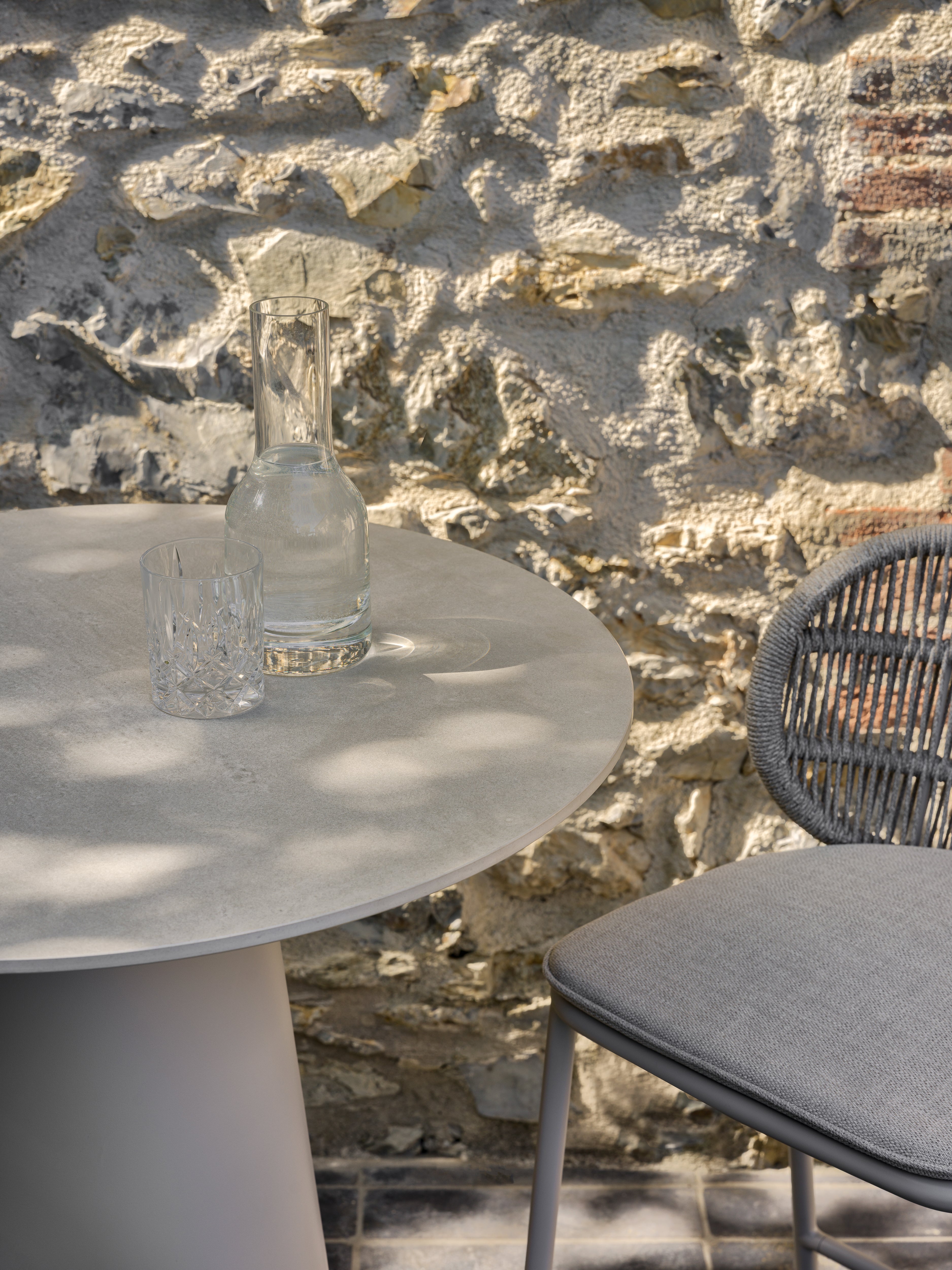 Vincent Sheppard Sandro Bar Table