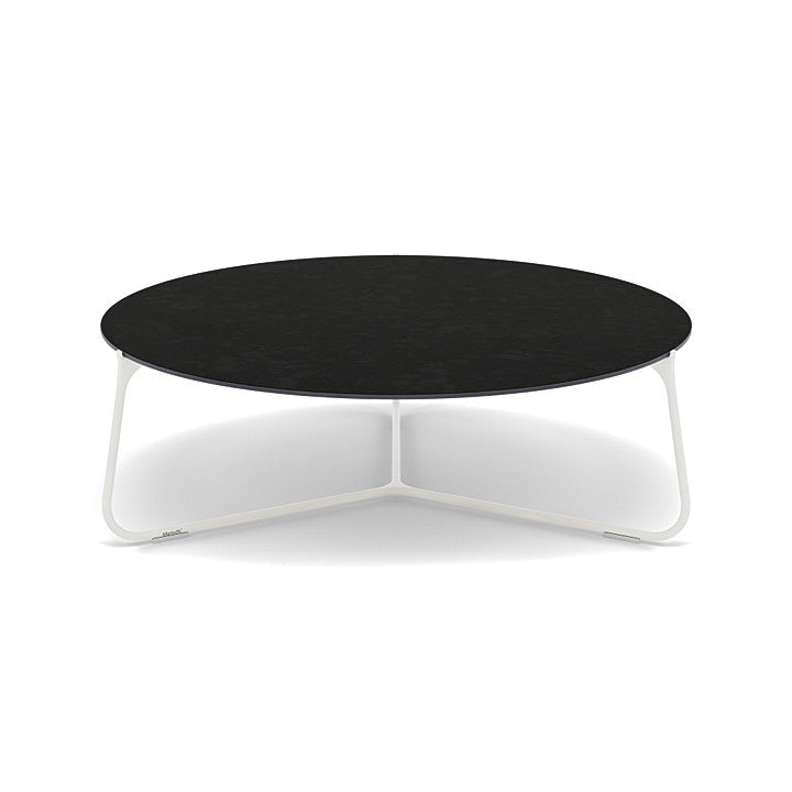 Manutti Mood Coffee Table With 100 cm width and 33 cm Height