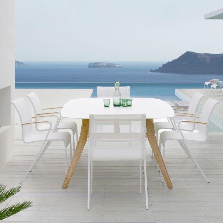 Zidiz Table 320x140cm Teak Legs - Ceramic Table Top Pearl Grey