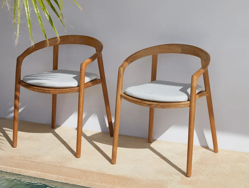 Manutti Solid Outdoor Dining Chair