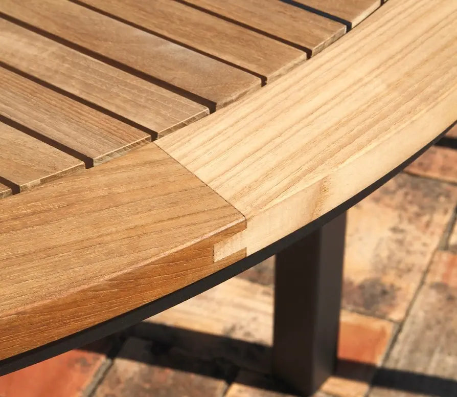 Barlow Tyrie Aura Dining Table 140 Circular