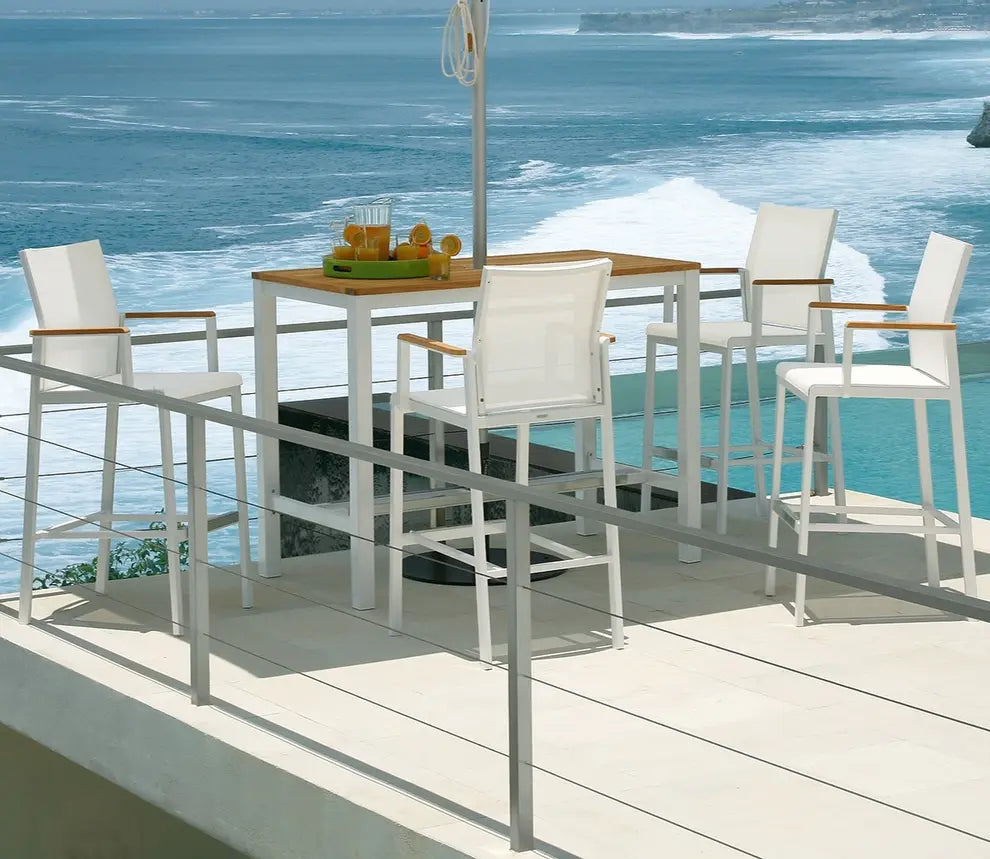 Barlow Tyrie Aura High Dining Carver