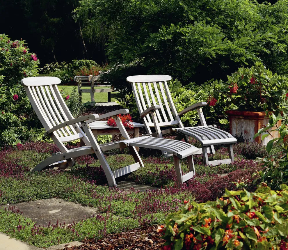 Barlow Tyrie Commodore Steamer