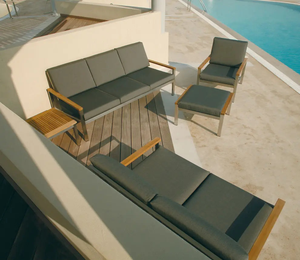 Barlow Tyrie Equinox Occasional Deep Seating Two-Seater Settee