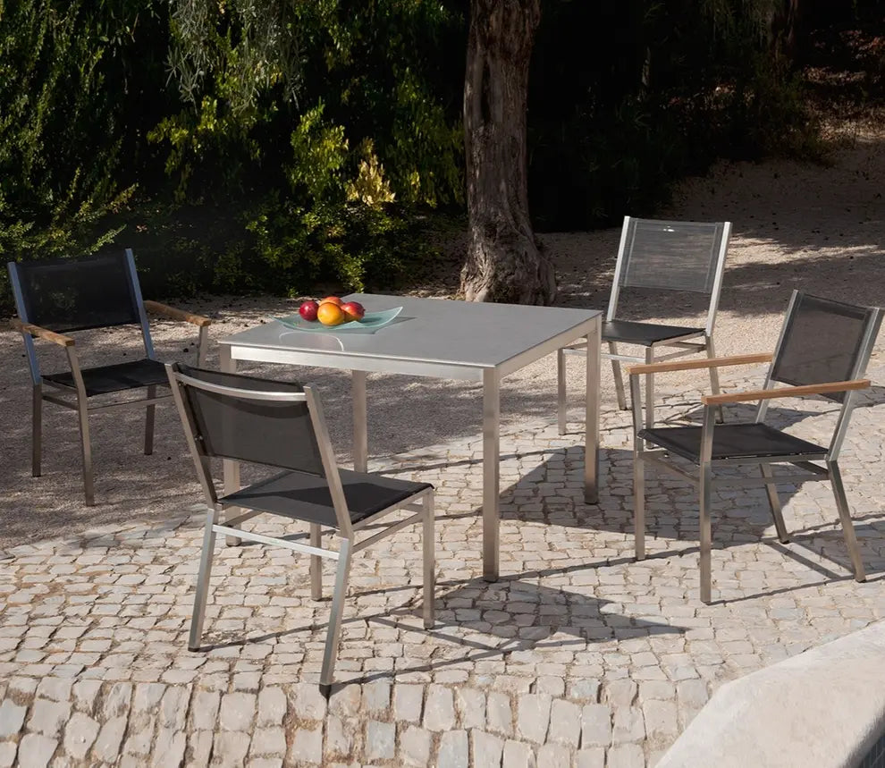 Barlow Tyrie Equinox Dining Carver