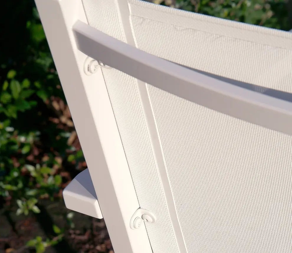 Barlow Tyrie Equinox Dining Carver - Powder Coated