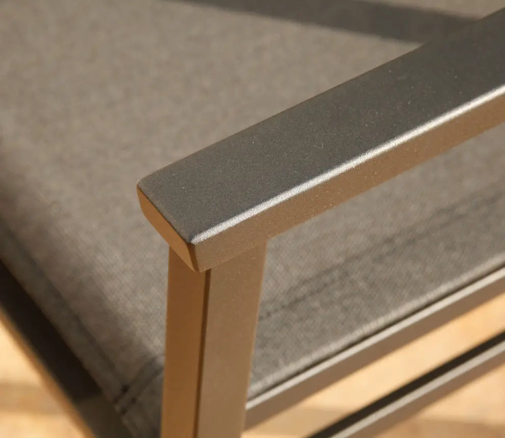 Barlow Tyrie Equinox Dining Carver - Powder Coated