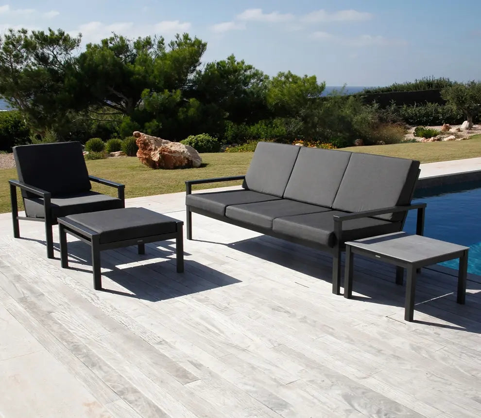 Barlow Tyrie Equinox Occasional Deep Seating Three-Seater Settee - Powder Coated