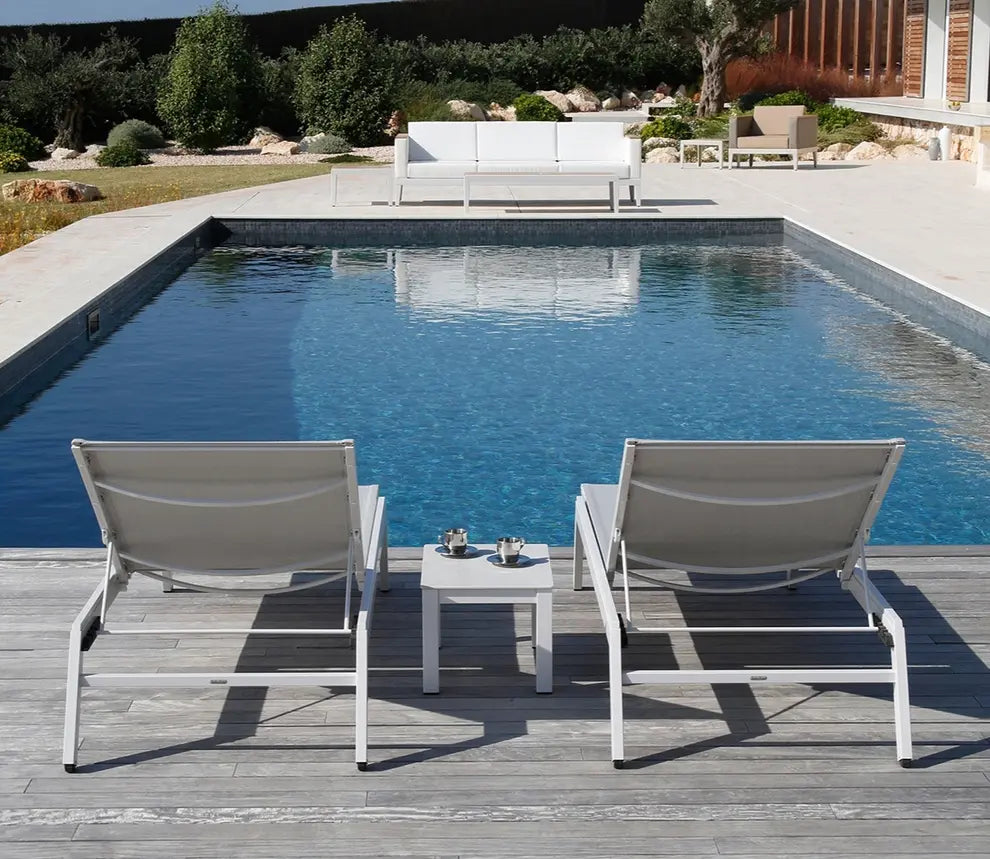 Barlow Tyrie Equinox Occasional Lounger - Powder Coated