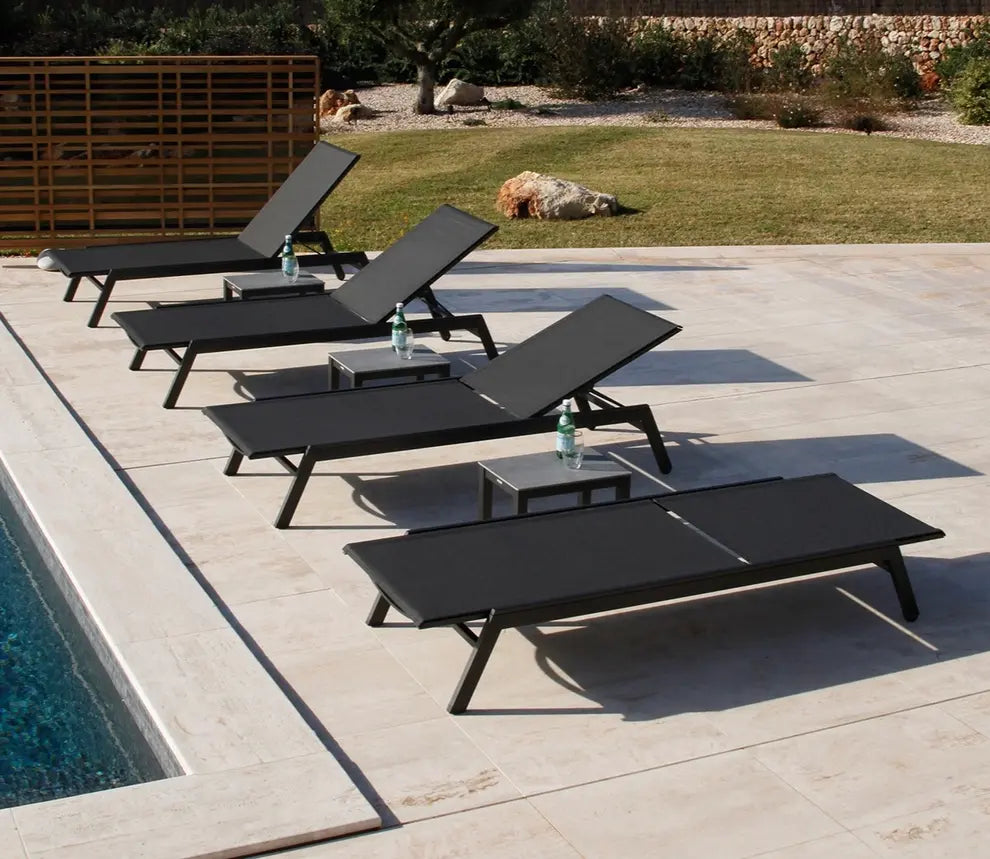 Barlow Tyrie Equinox Occasional Lounger - Powder Coated