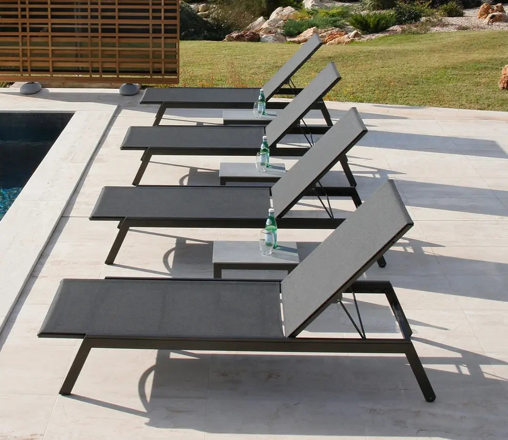 Barlow Tyrie Equinox Occasional Lounger - Powder Coated