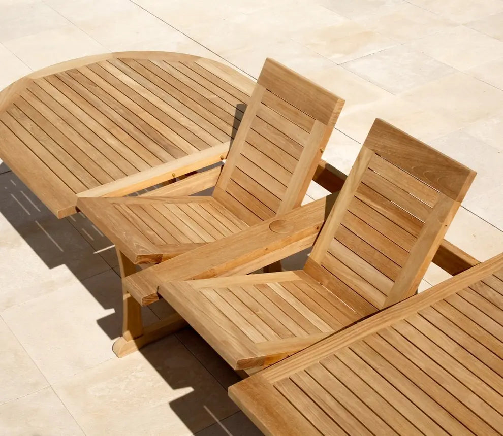 Barlow Tyrie Stirling Extending Table 320 Oval