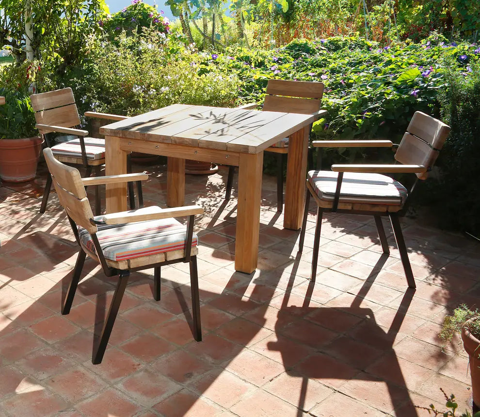 Barlow Tyrie Titan Table 100 Square