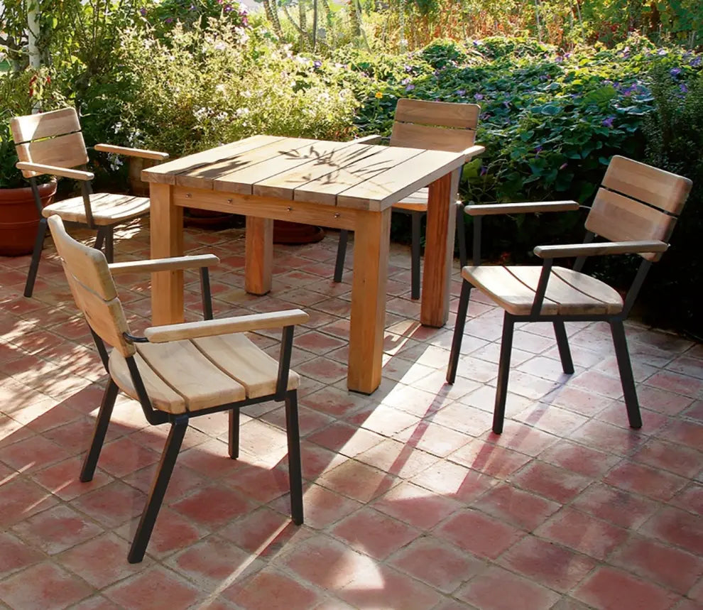 Barlow Tyrie Titan Armchair