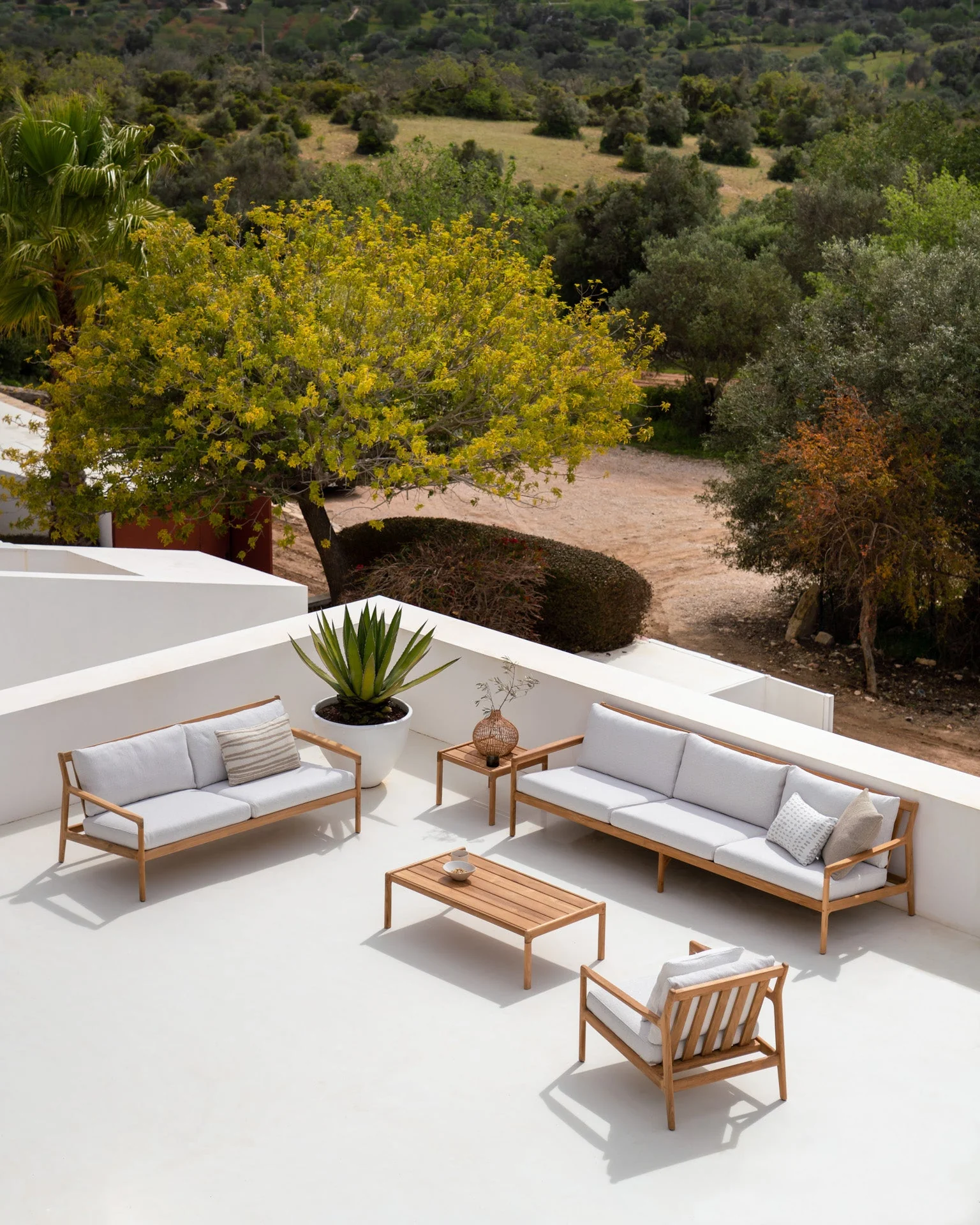 Gloster Bay 3-Seater Sofa
