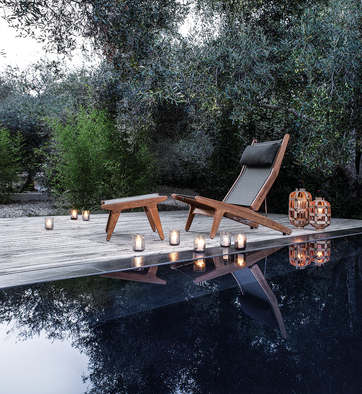 Gloster Bay Reclining Chair
