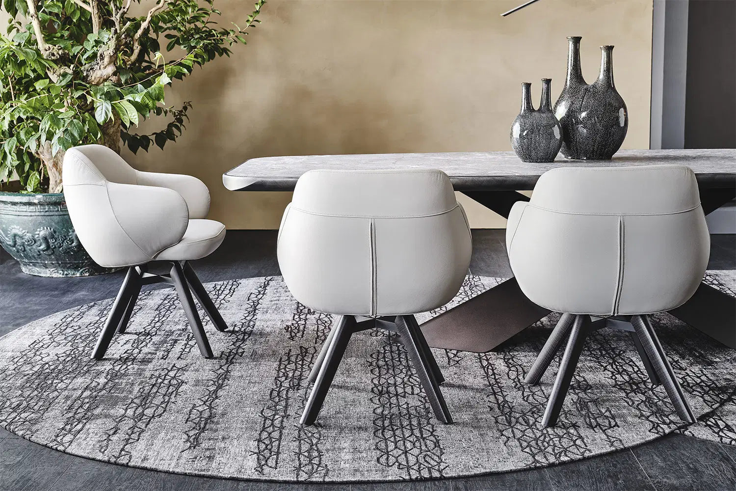 Cattelan Italia Bombè Swivel Dining Armchair – Fabric & Synthetic Leather