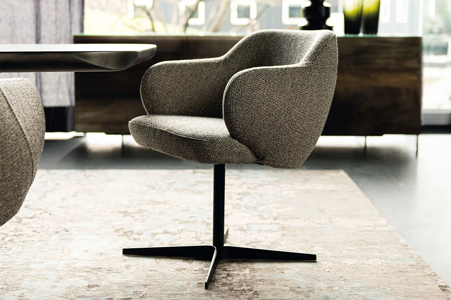 Cattelan Italia Bombè X Swivel Dining Armchair – Fabric & Synthetic Leather