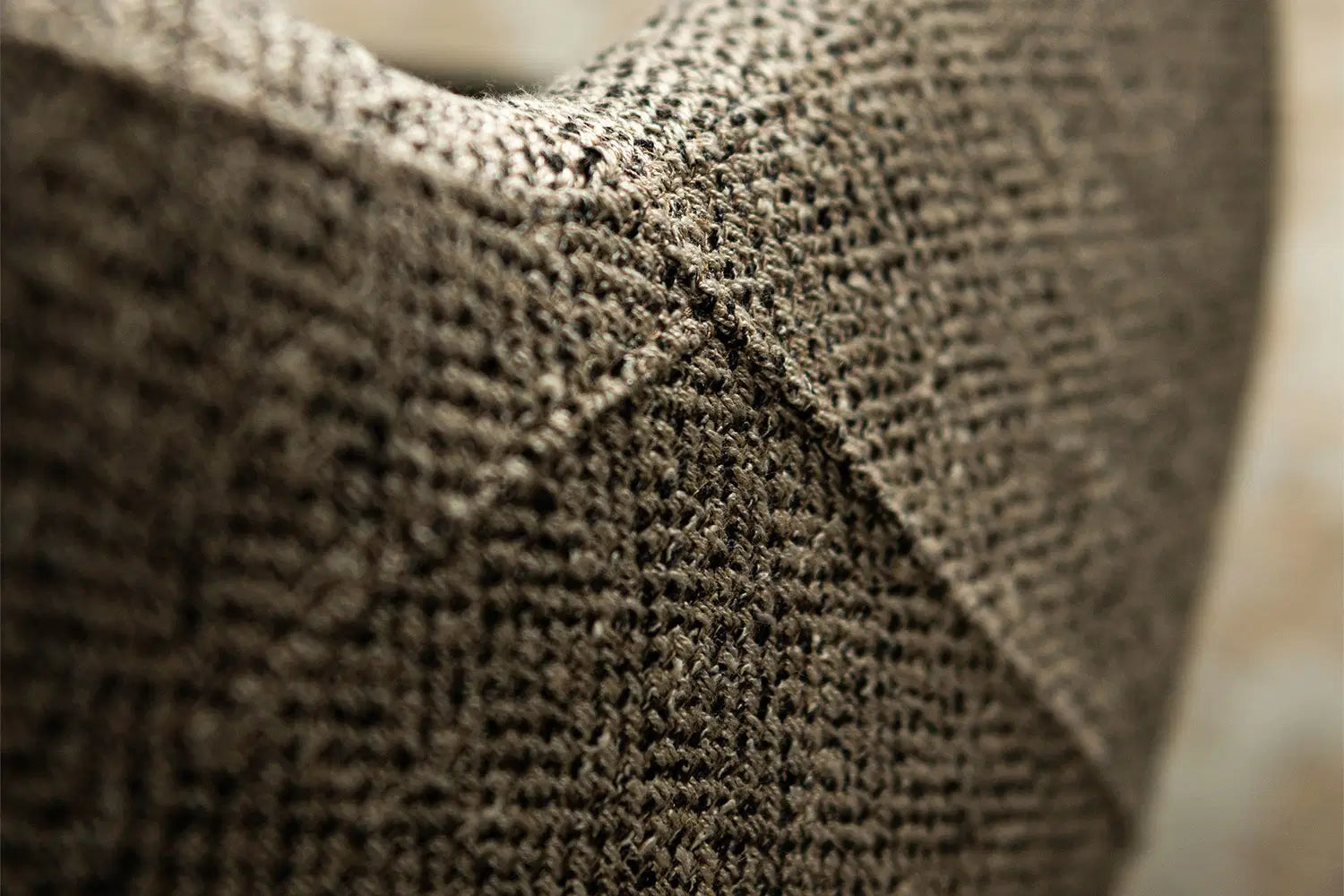 Cattelan Italia Bombè X Swivel Dining Armchair – Fabric & Synthetic Leather