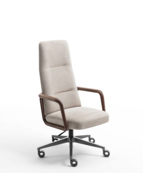 Porada Cuna Arm Chair