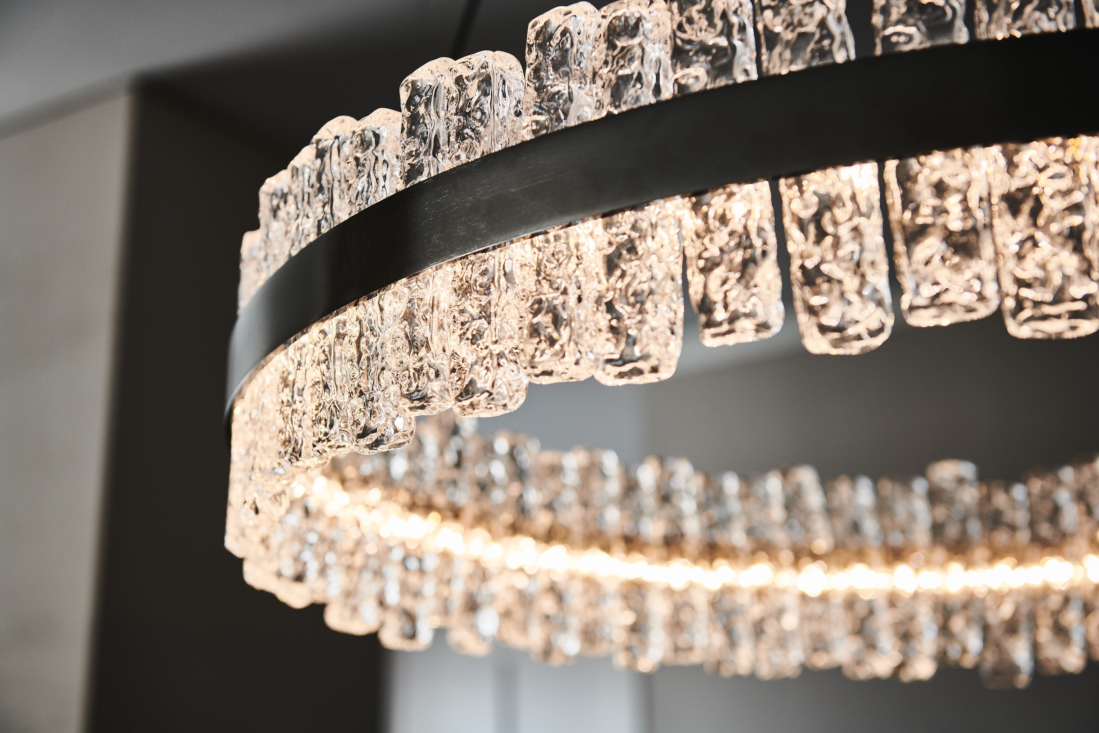 Cattelan Italia Phoenix Ceiling Lamp – Fast Delivery