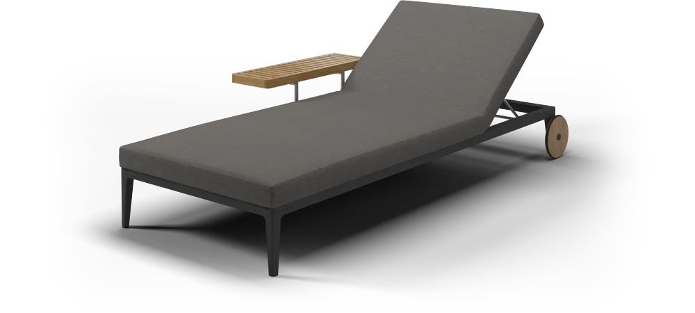 Gloster Grid Lounger