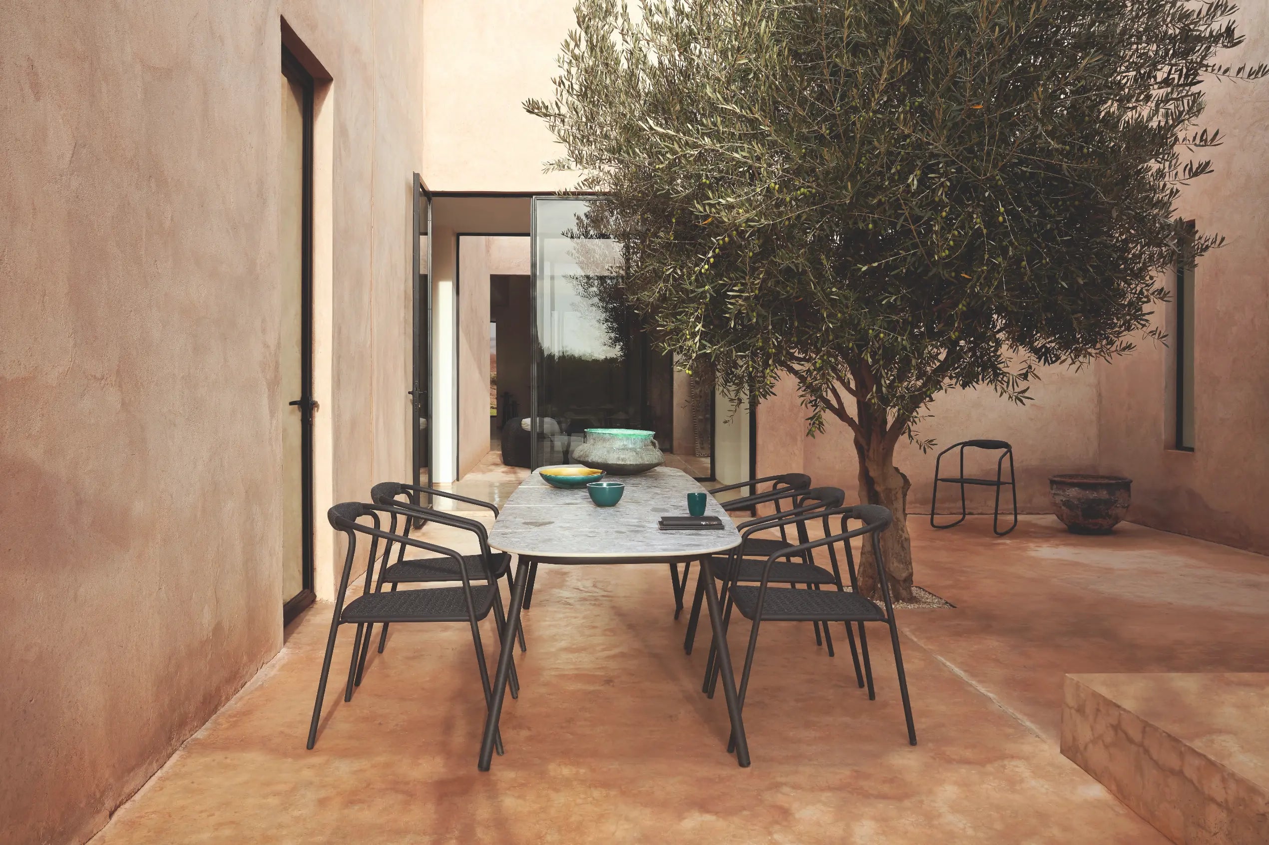 Manutti Minus Dining Table 280 × 100 × 74h cm