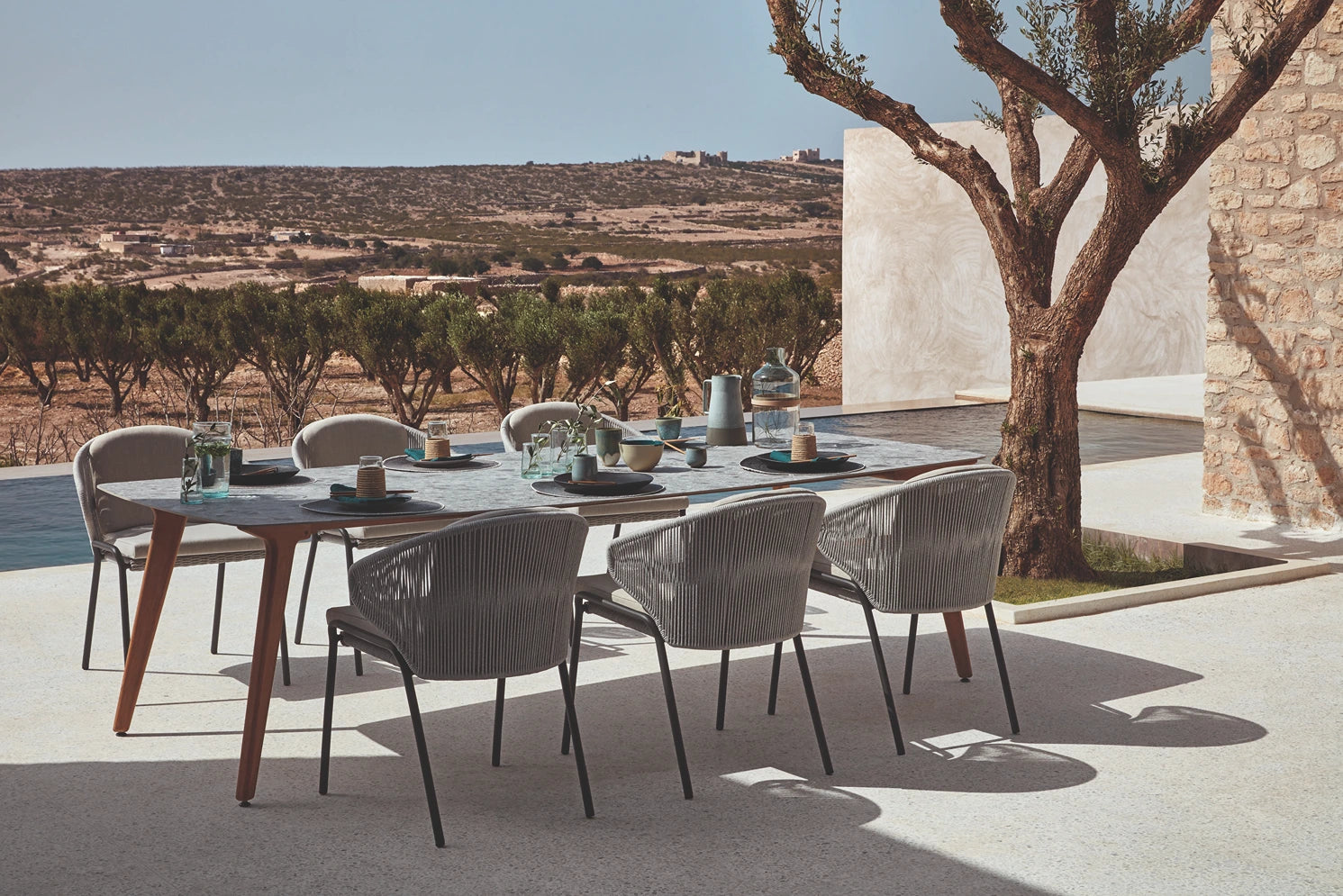 Manutti Torsa Dining Table 264 × 118 × 73h cm