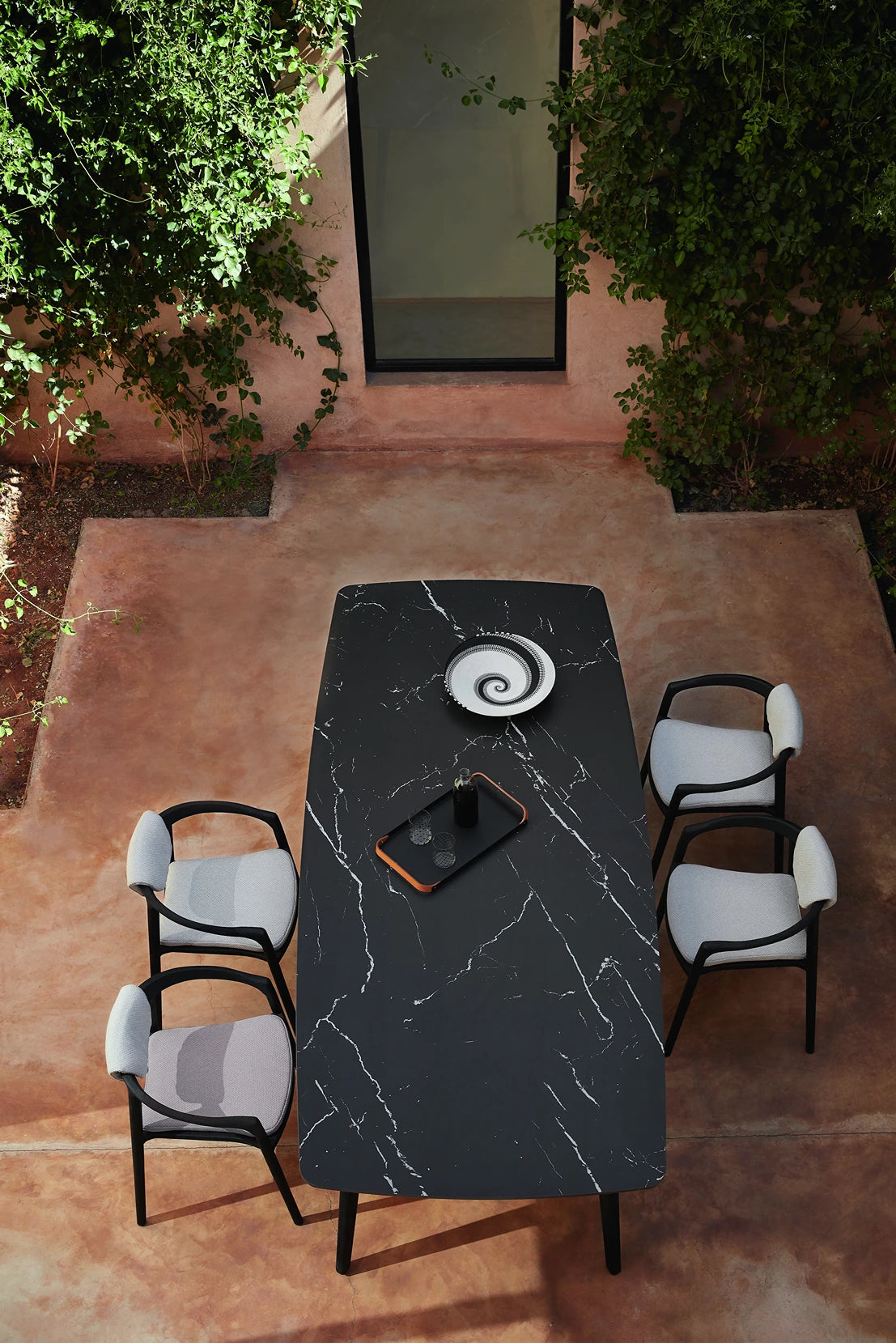 Manutti Torsa Dining Table 264 × 118 × 73h cm
