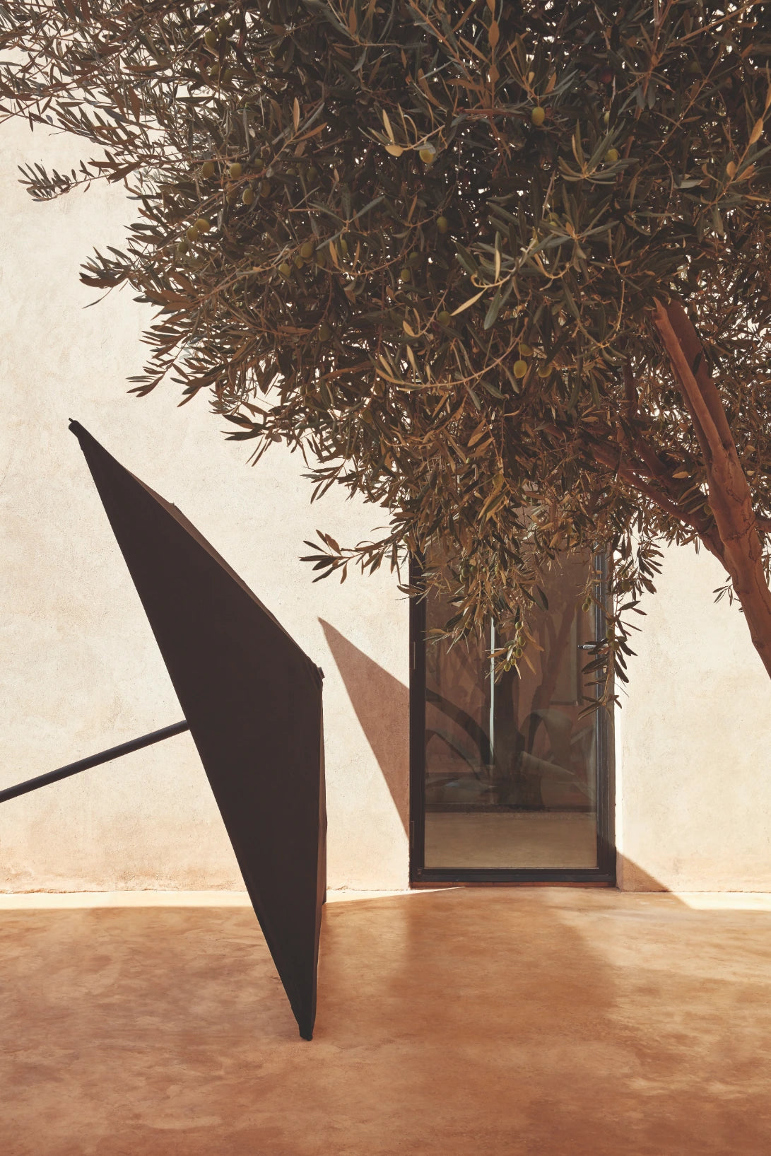 Manutti Centra Umbrella 180 × 180 cm
