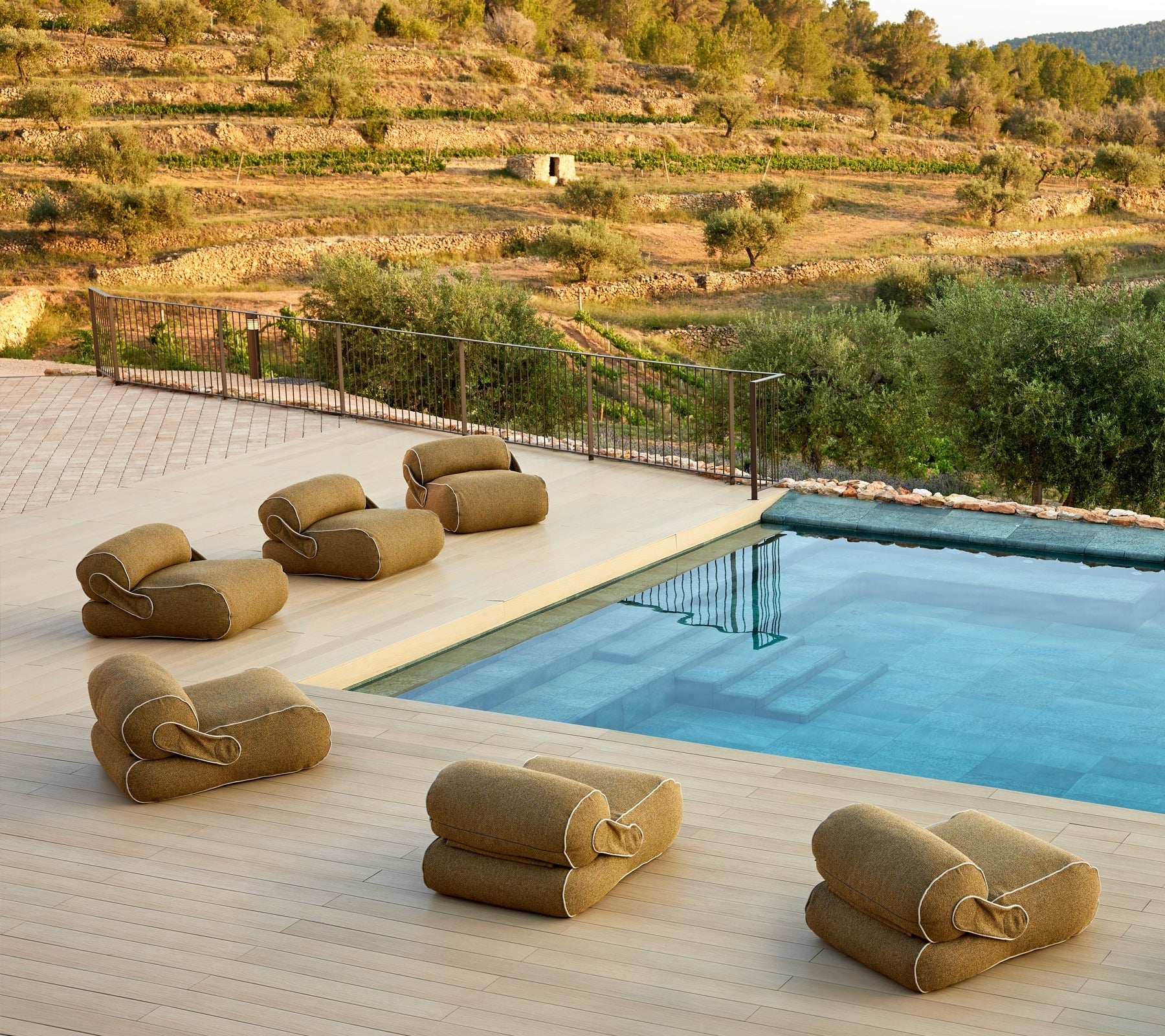 Cane-line Unite Lounge Chair