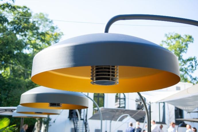 Heatsail Disc Freestanding | Outdoor Patio Heater